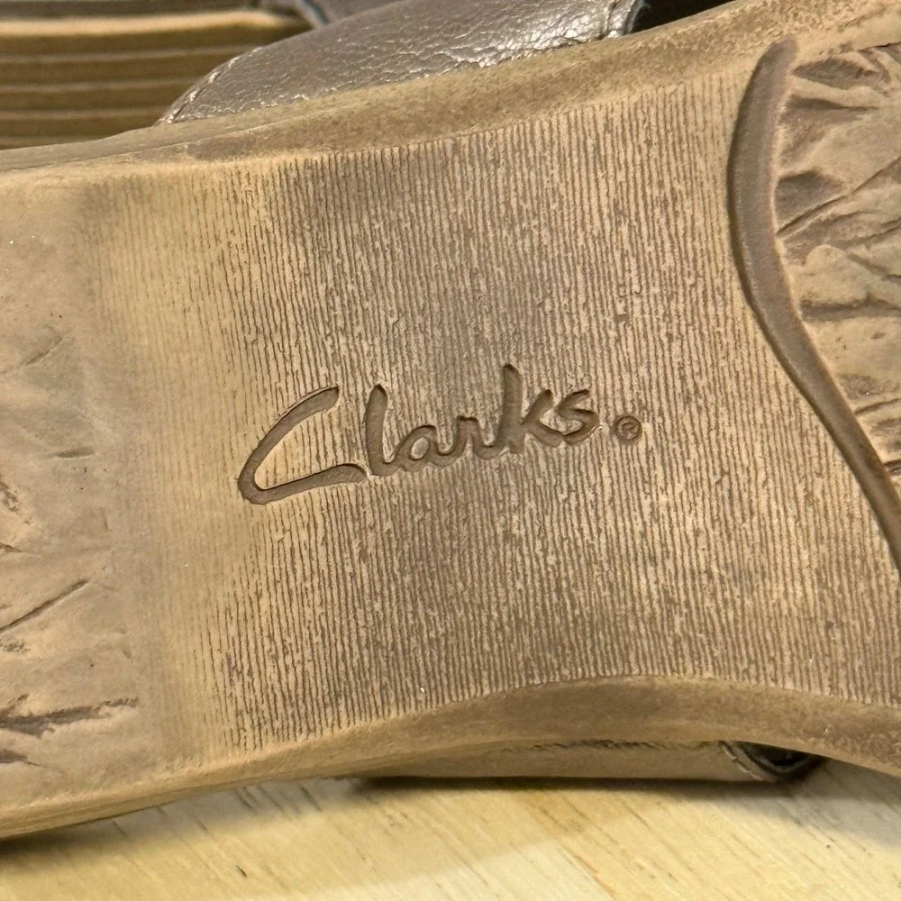 Clarks Collection Bronze Metallic Leather Thong Wedge Sandals Womens 10 26108928